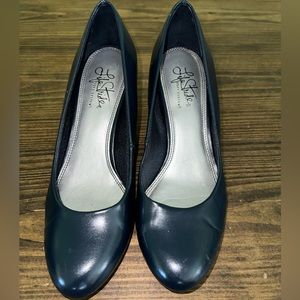 Life Stride Parigi Heels